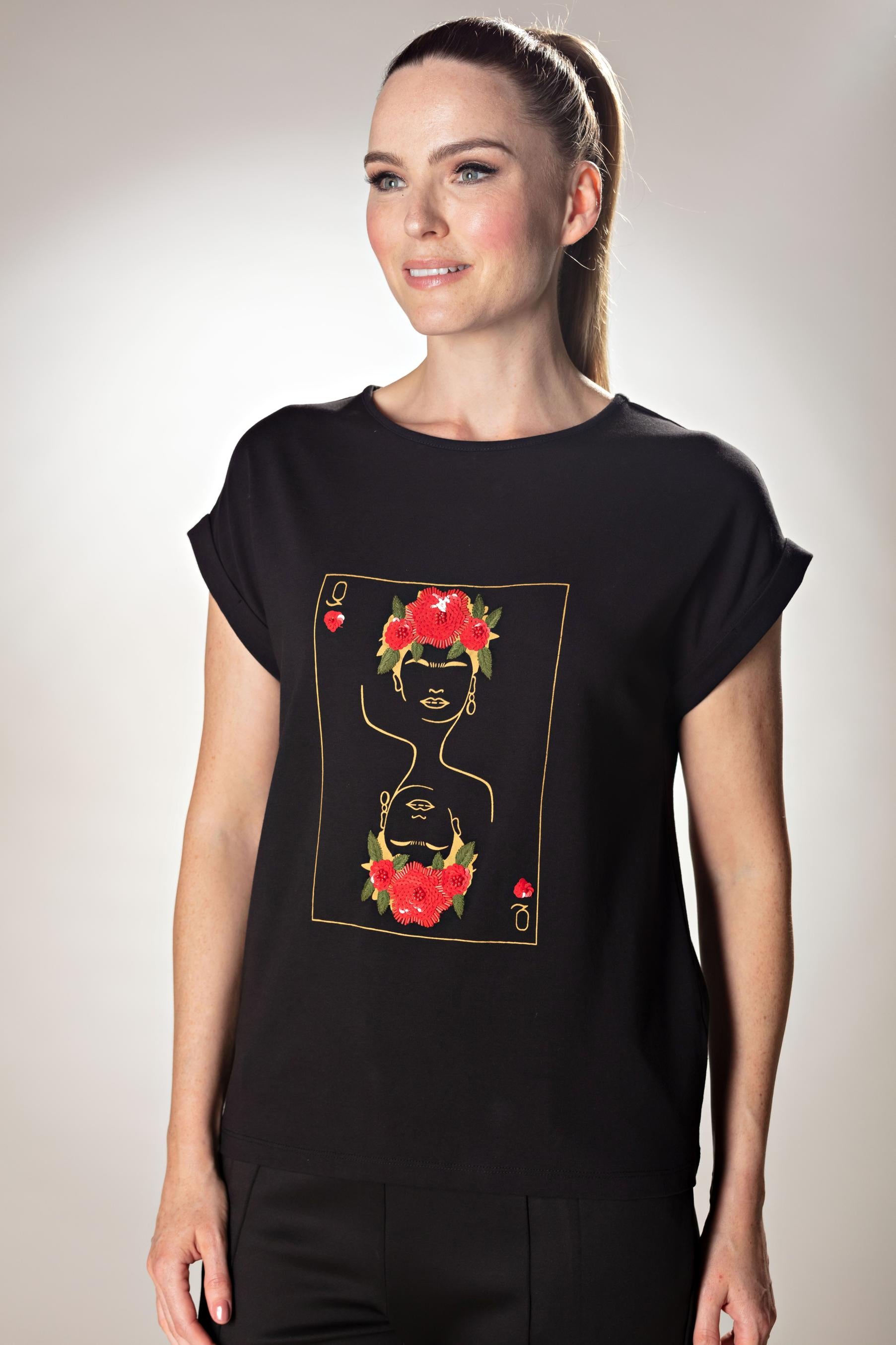 Black Frida Kahlo Tshirt